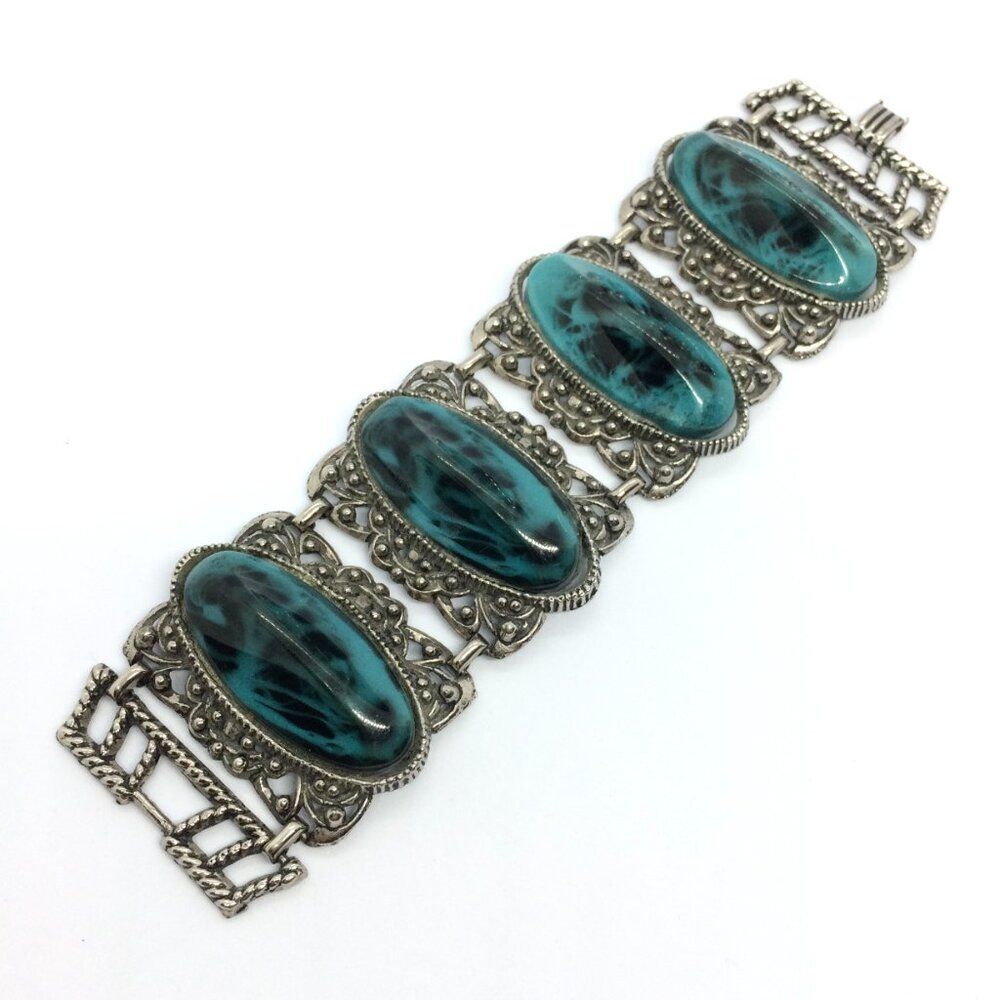 VINTAGE LUCITE Bracelet Panel Green Marble Oval Antiqued Silver Wide Chunky
